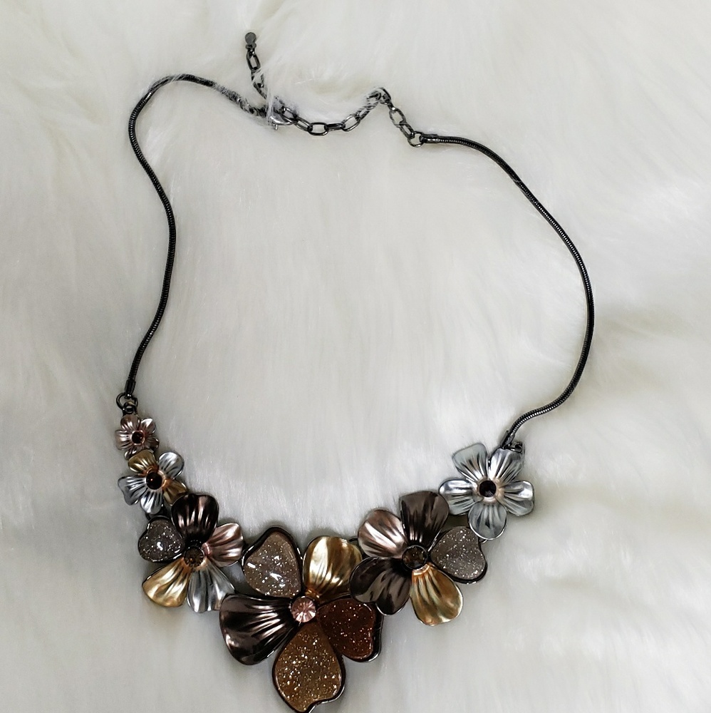 Flower Necklace